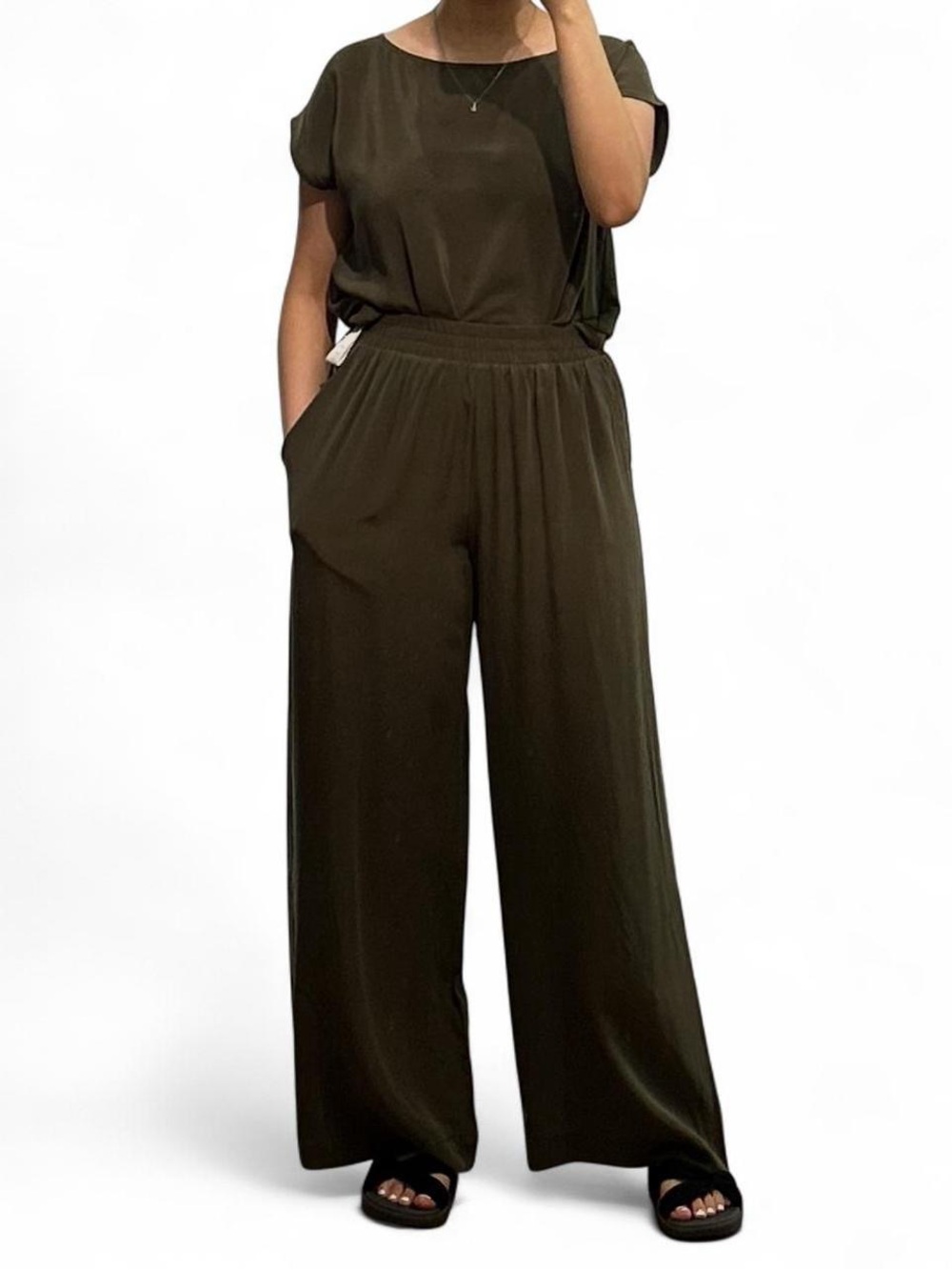Splendid Alessandra Silk set in dark green